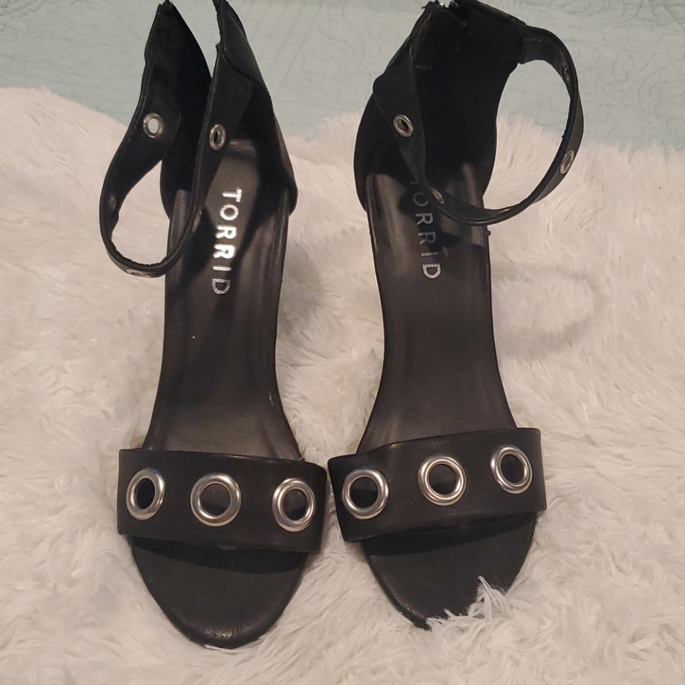Torrid strappy heel size 9w